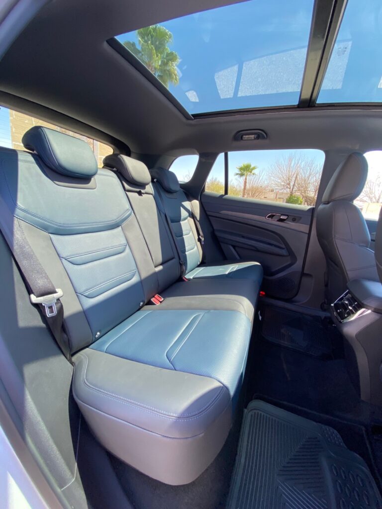 8ba8d2d3-e717-4432-b630-b91f6e55da8d